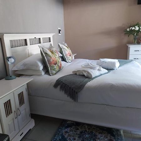Recoupe Apartment East London Luaran gambar
