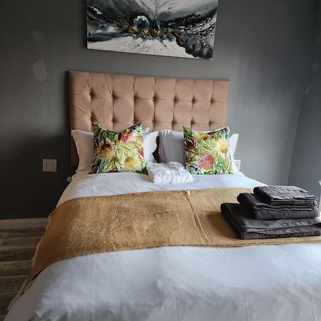 Recoupe Apartment East London Luaran gambar